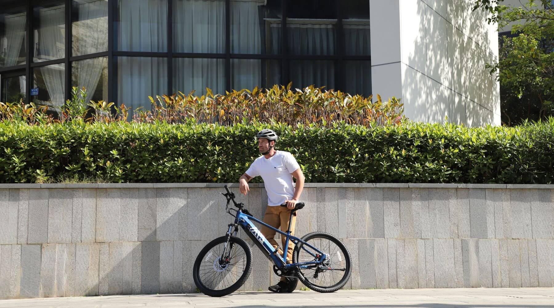 Debunking the Myth of the Reckless Cyclist - TST Ebike