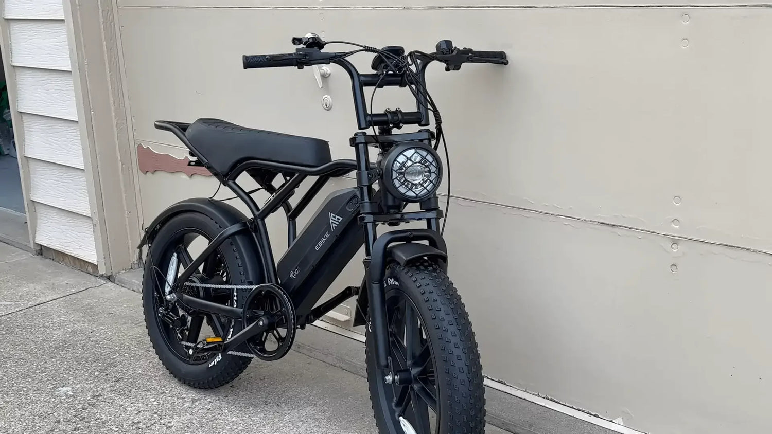 what-makes-a-1300w-fat-tire-ebike-reach-28mph