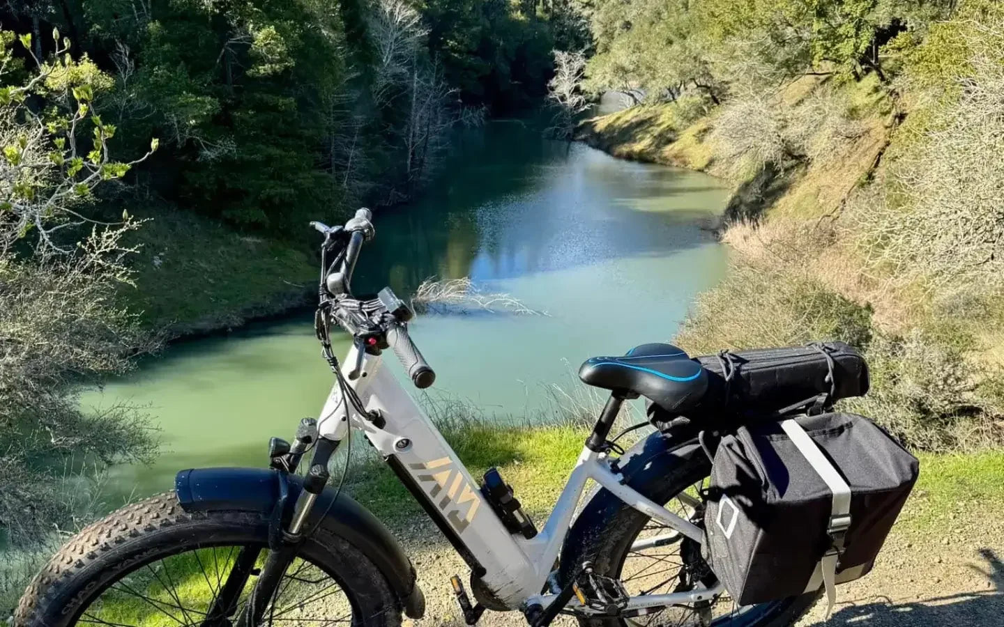 what-makes-a-48v-ebike-battery-the-best-choice-for-power-range-and-versatility