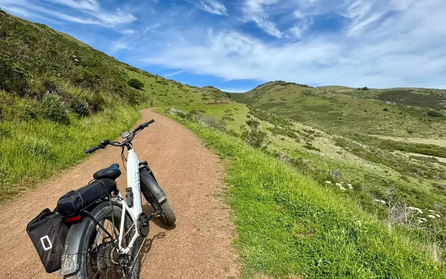 why-are-step-through-frame-bicycles-the-smart-choice-for-modern-riders