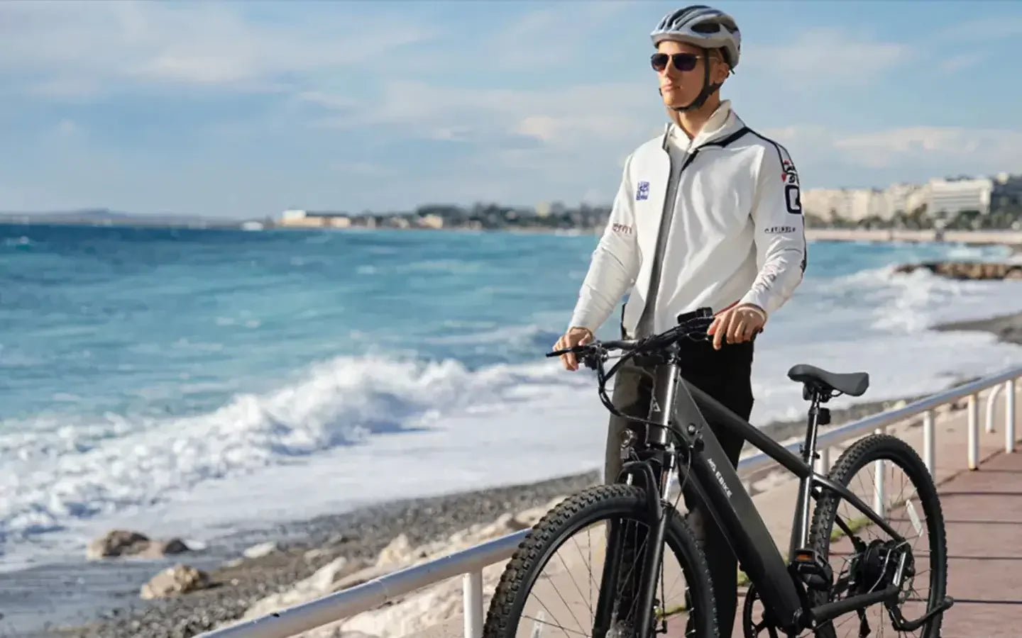 Why Choose A 36V 10.4A Battery For City E-Bike?