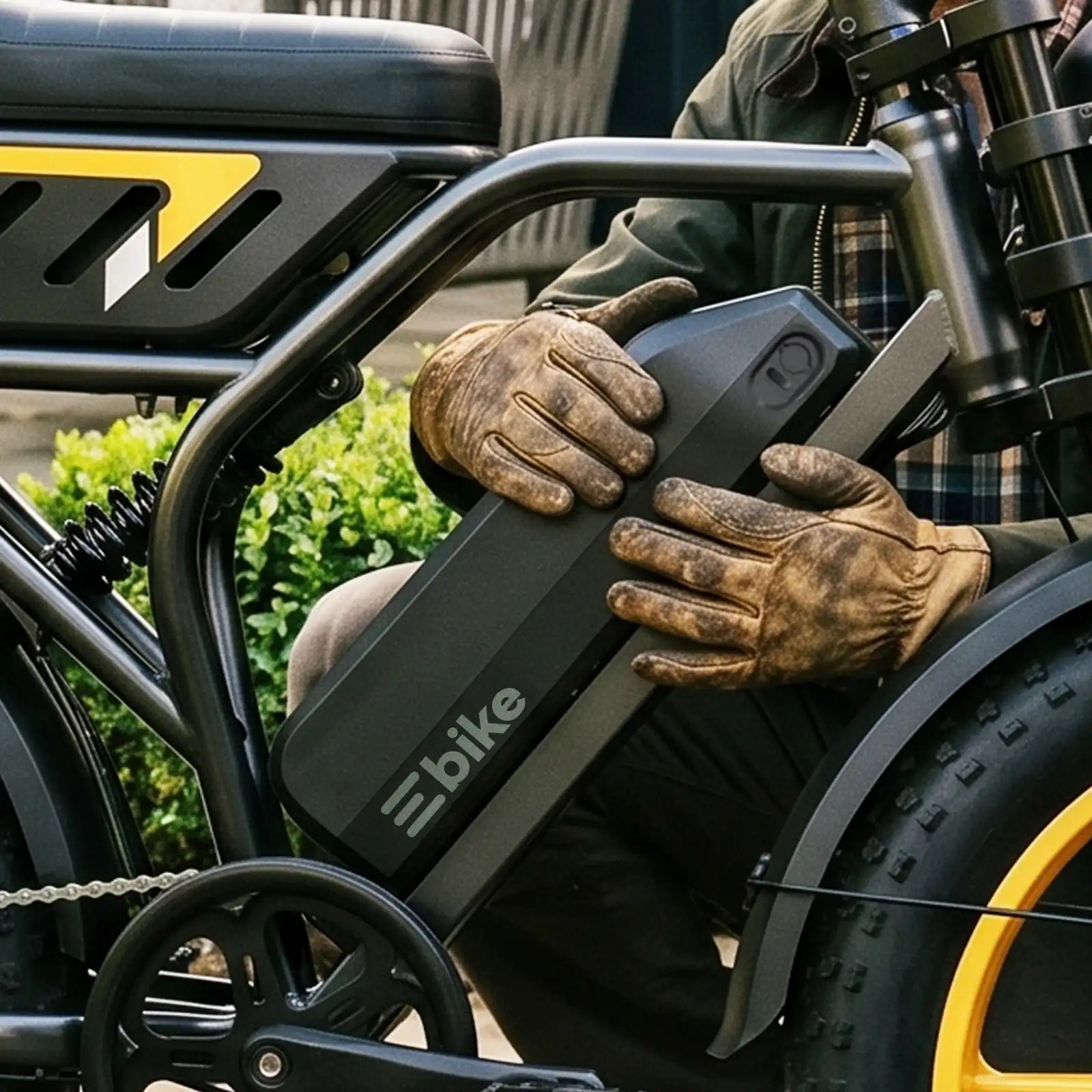 TST R9 1500W Full-Suspension Moped Style Electric Bike (2026 Model)